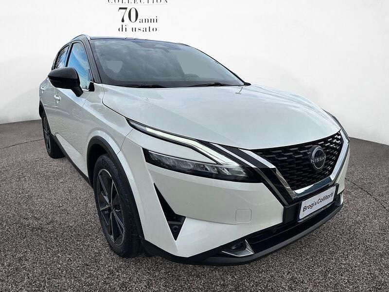 Bianco Usata 2022 Nissan Qashqai Tekna SUV | 23.900 € (Buon prezzo) - Immagine 1/4
