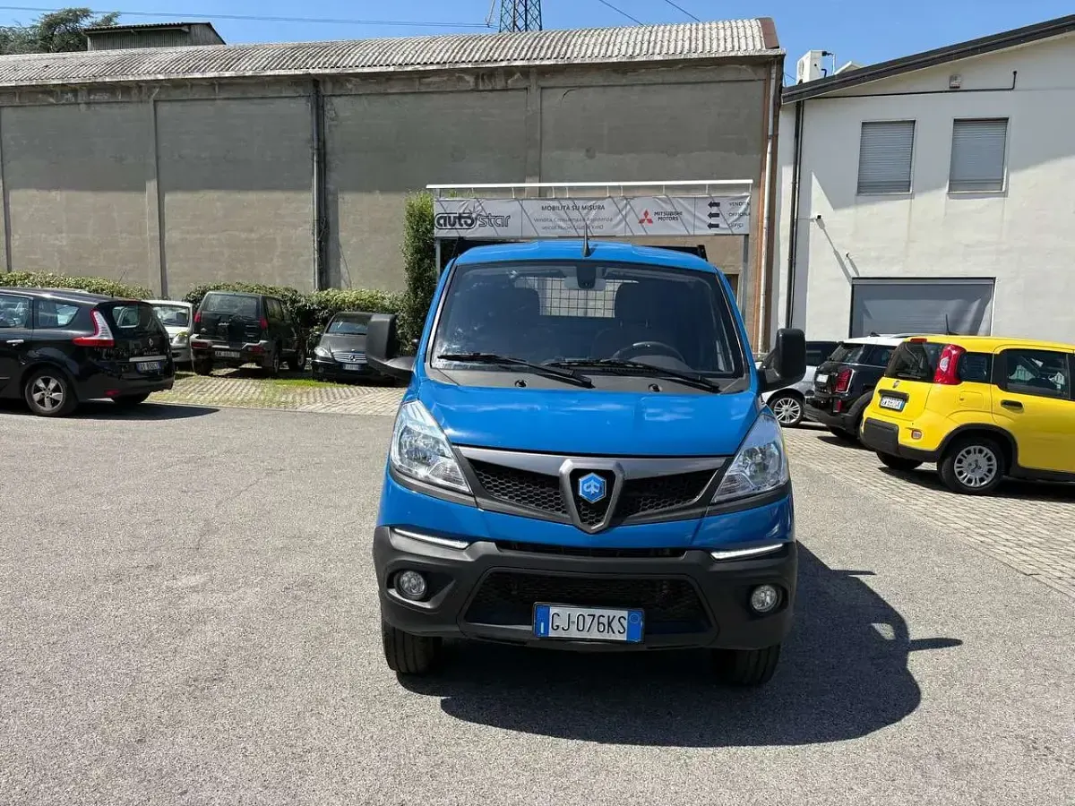 Usata Piaggio Porter 106 CV (77 kW) 2022 Blu/azzurro