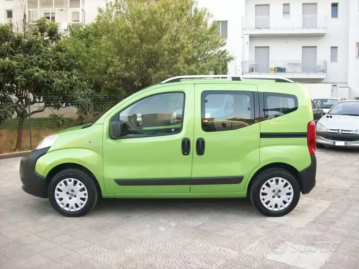 Usata Fiat Qubo Active 77 CV (56 kW) 2015 Verde Monovolume