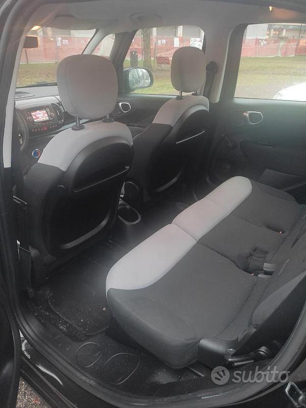 Usata Fiat 500L Living 105 CV (77 kW) 2013 Nero Monovolume