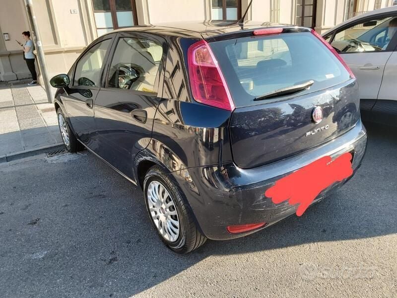 Usata Fiat Grande Punto 65 CV (47 kW) 2016 Blu Utilitaria