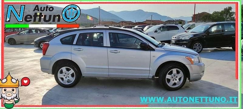 Usata Dodge Caliber SXT 140 CV (102 kW) 2010 Argento Utilitaria