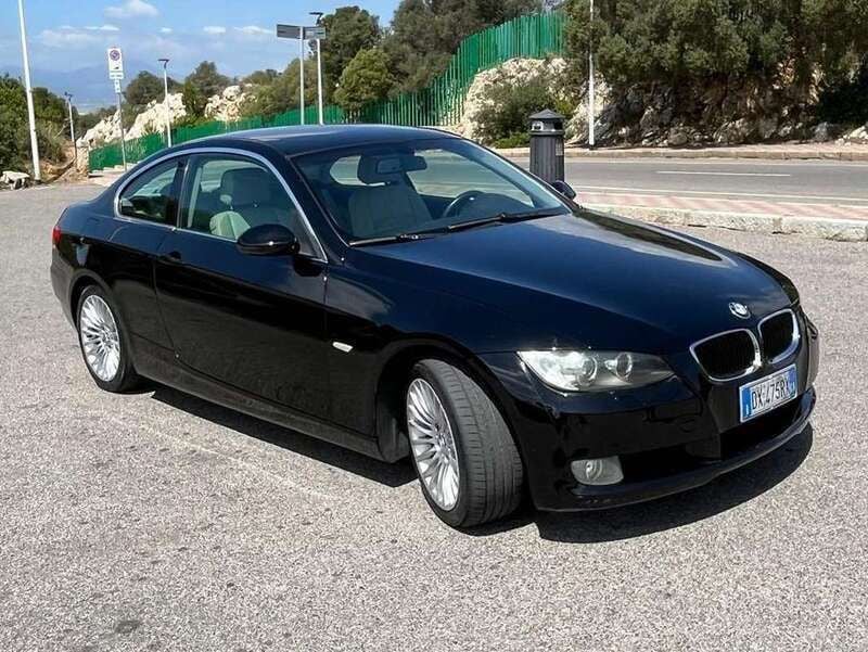 Usata BMW 325 197 CV (144 kW) 2009 Nero Coupé