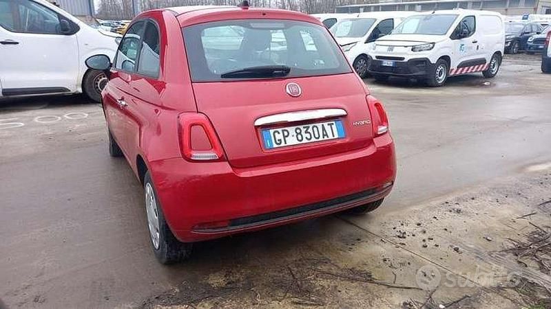 Usata Fiat 500 70 CV (51 kW) 2023 Rosso passion Utilitaria