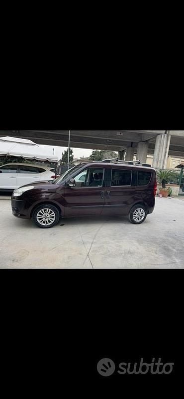 Usata Fiat Doblò Emotion 2010 Monovolume