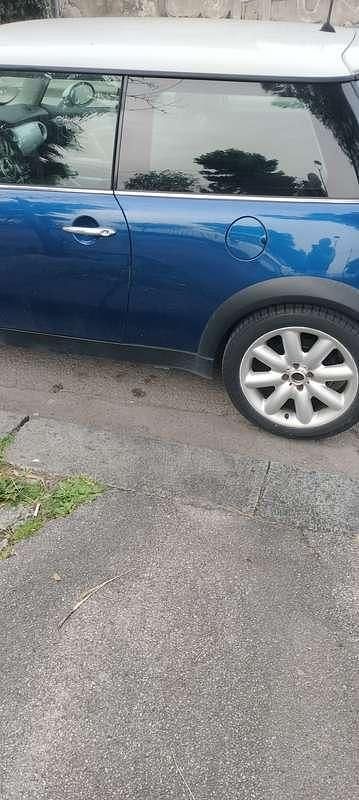 Usata Mini Cooper 116 CV (85 kW) 2003 Blu/azzurro Utilitaria