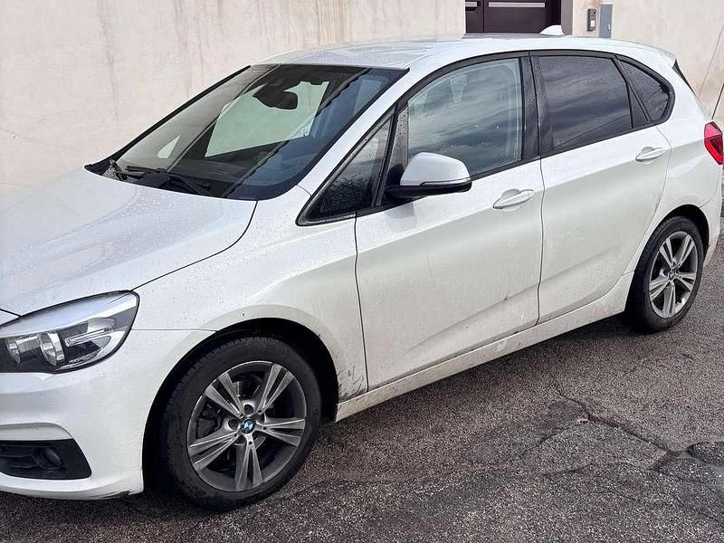 Usata BMW 118 Advantage 150 CV (110 kW) 2015 Bianco Utilitaria