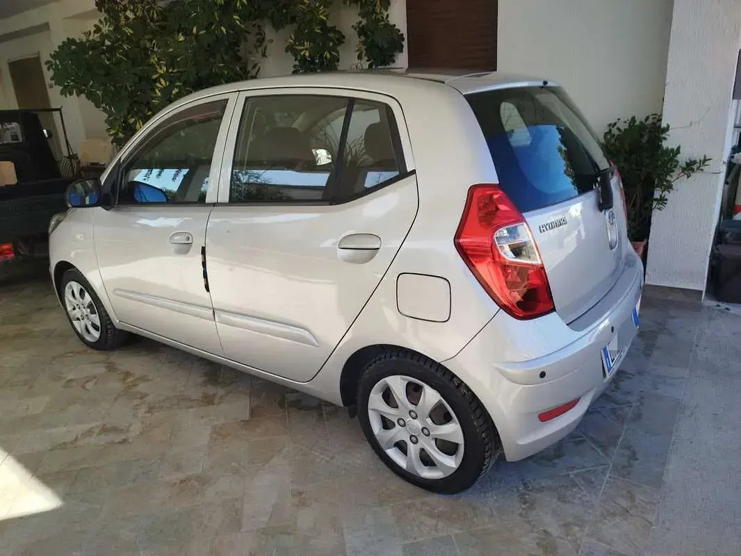 Usata Hyundai i10 Style 65 CV (47 kW) 2011 Utilitaria