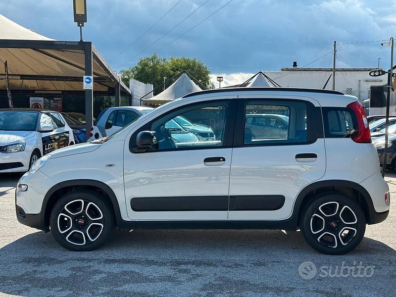 Usata Fiat Panda City Life 69 CV (50 kW) 2022 Bianco Utilitaria