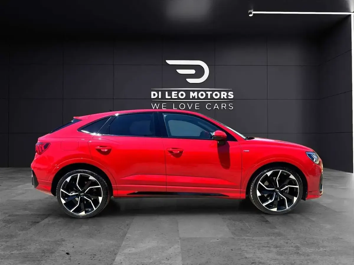 Usata Audi Q3 Sportback S-Line 245 CV (180 kW) 2024 Rosso progressivo metallizzato SUV