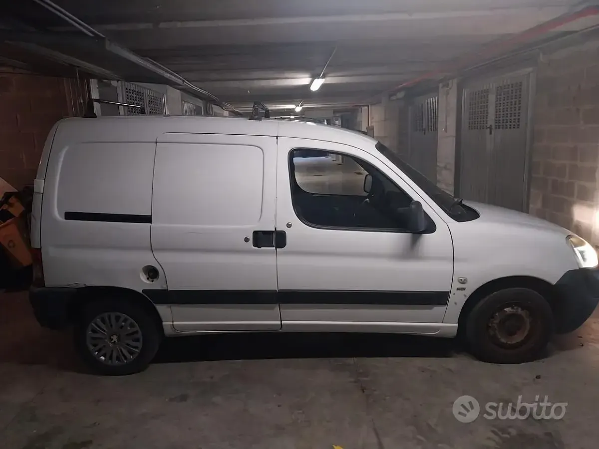 Usata Peugeot Partner 75 CV (55 kW) 2006 Bianco Monovolume