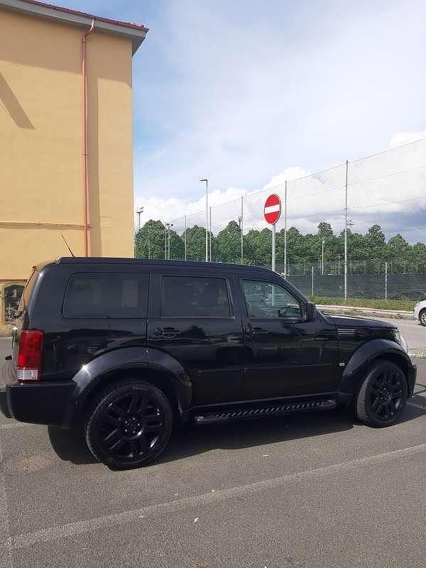 Usata Dodge Nitro SXT 177 CV (130 kW) 2009 Nero SUV