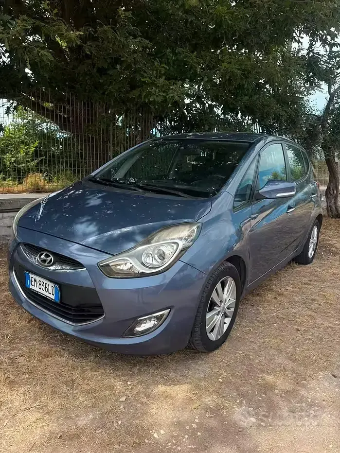 Usata Hyundai ix20 Comfort 77 CV (56 kW) 2012 Bluazzurro Utilitaria