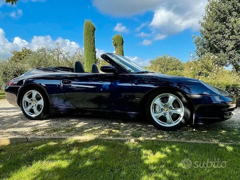 Usata Porsche 911 Carrera 4 Cabriolet 2000 Blu Cabrio