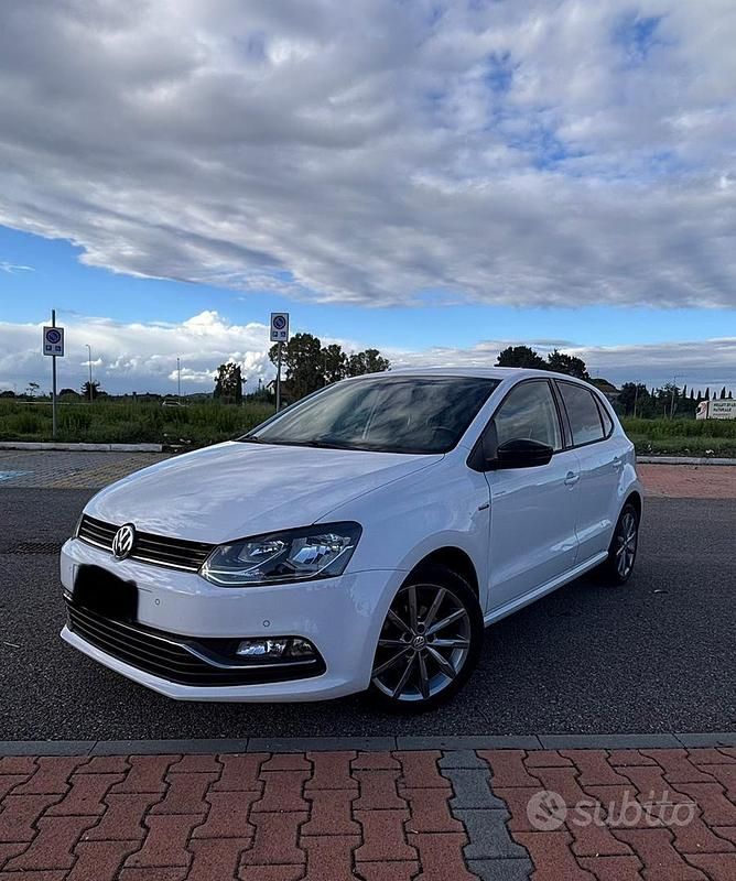 Usata VW Polo 90 CV (66 kW) 2015 Bianco Utilitaria