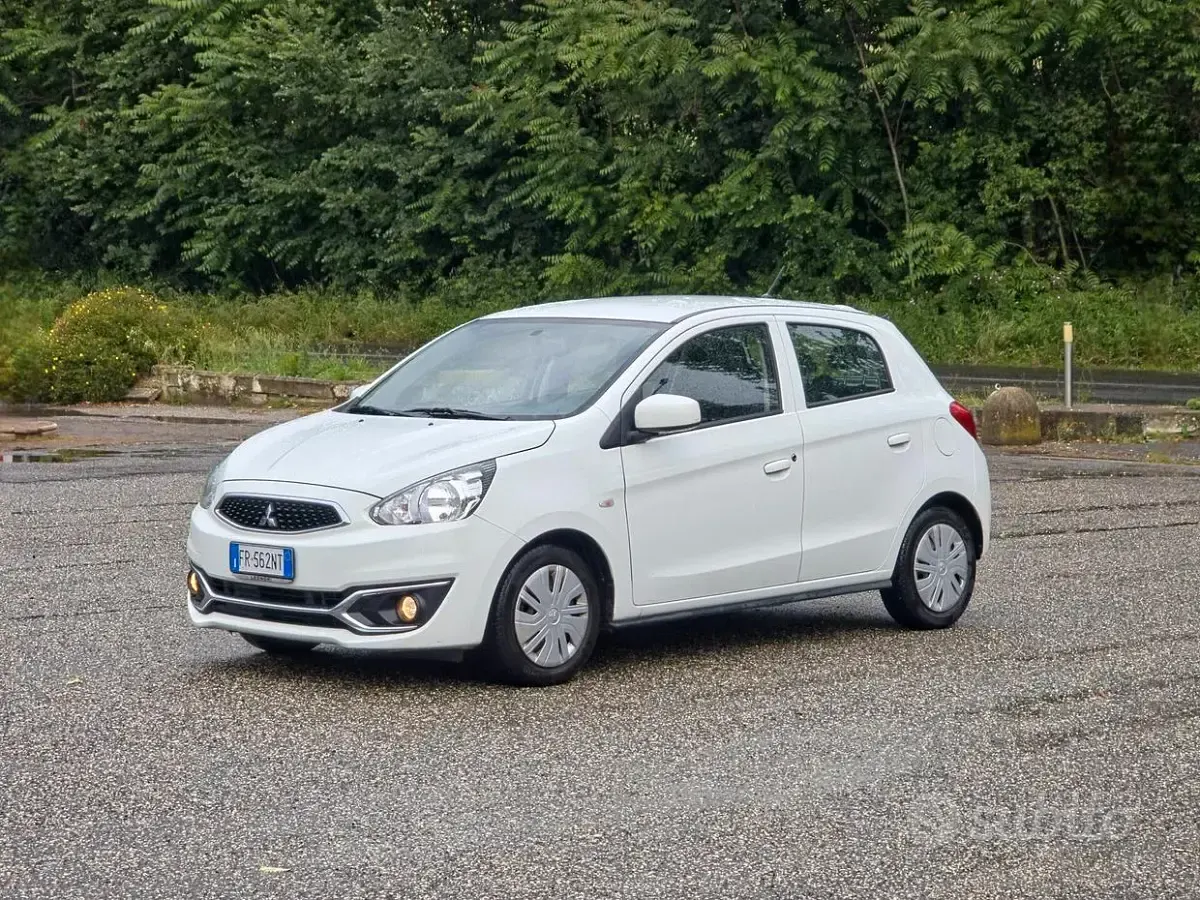 Usata Mitsubishi Space Star Intense 71 CV (52 kW) 2018 Bianco Utilitaria