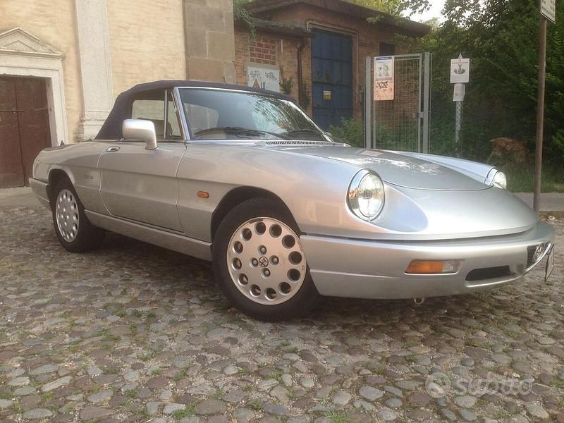 Usata Alfa Romeo Spider 1991 Grigio Cabrio