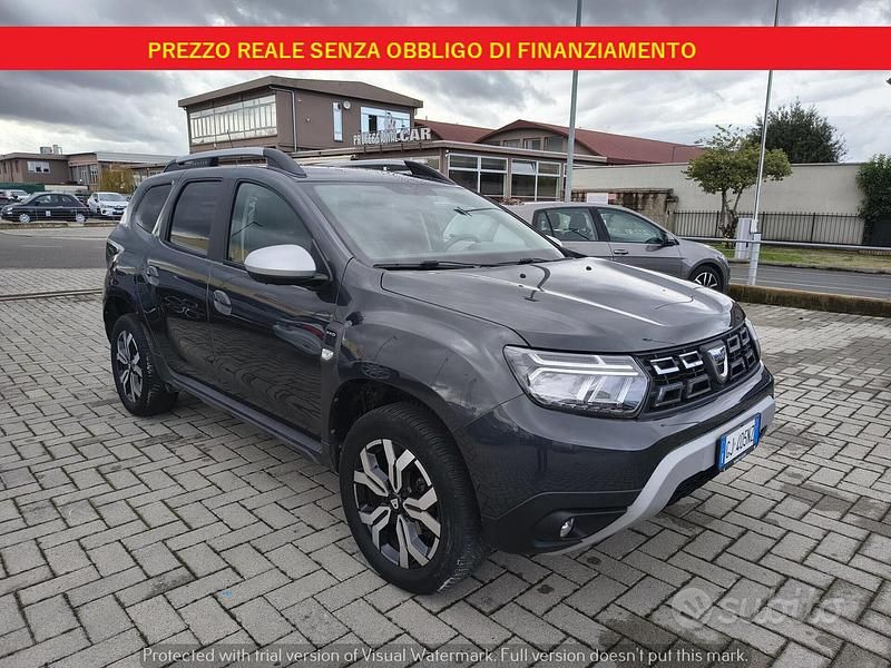 Usata Dacia Duster Prestige 114 CV (83 kW) 2022 Grigio SUV