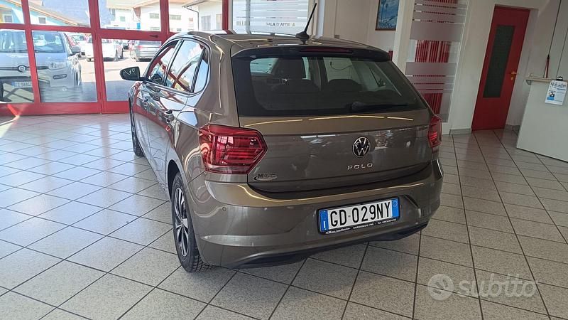 Usata VW Polo Comfortline 80 CV (58 kW) 2021 Grigio Utilitaria