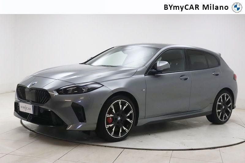 Usata BMW 118 Comfort Edition 150 CV (110 kW) 2024 Grigio Utilitaria
