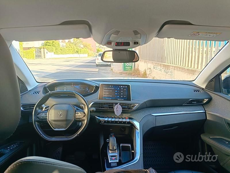 Usata Peugeot 3008 131 CV (96 kW) 2020 Bianco SUV