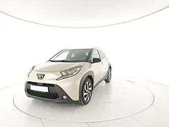 Usata Toyota Aygo X Active 72 CV (52 kW) 2023 Bianco SUV