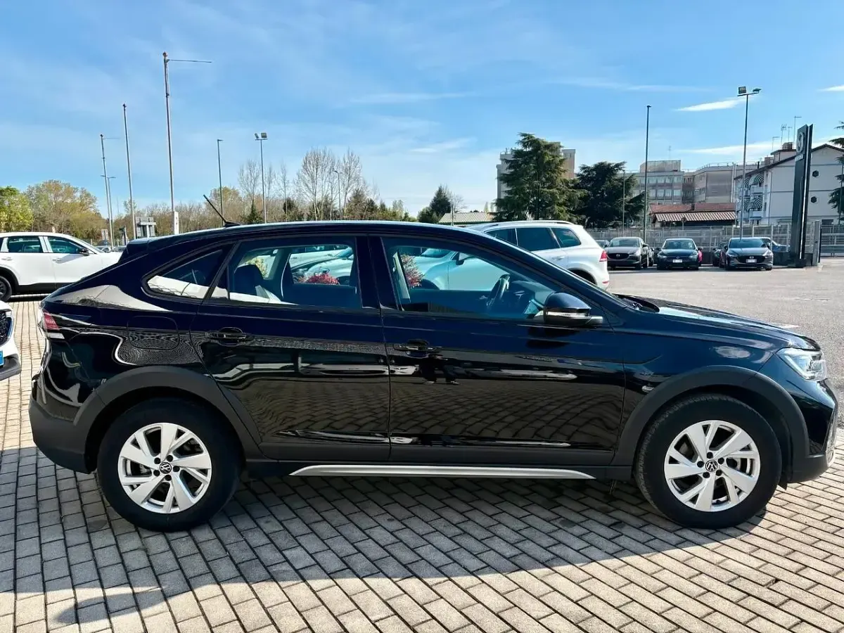 Usata VW Taigo Life 110 CV (80 kW) 2022 Nero SUV