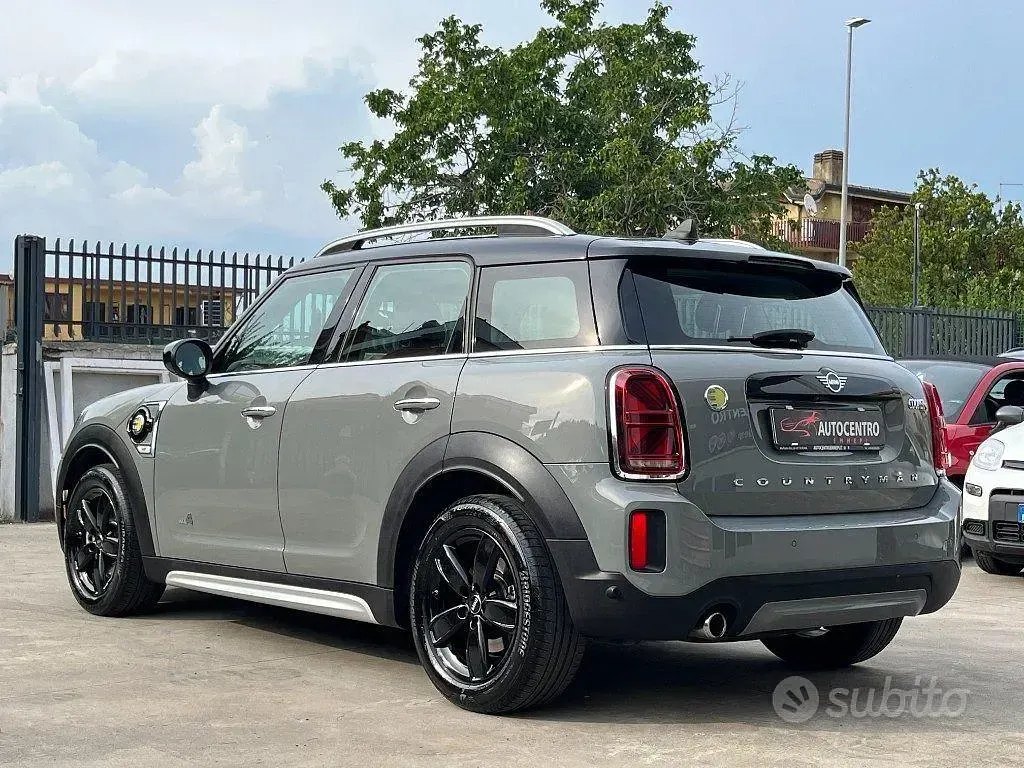 Usata Mini Cooper Countryman Essential 125 CV (91 kW) 2021 Grigio SUV