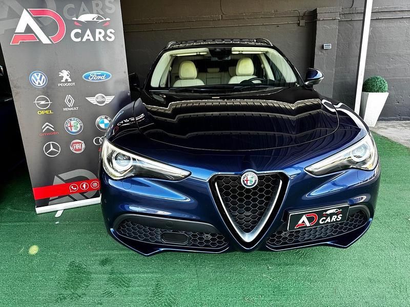 Usata Alfa Romeo Stelvio 190 CV (139 kW) 2019 Blu SUV
