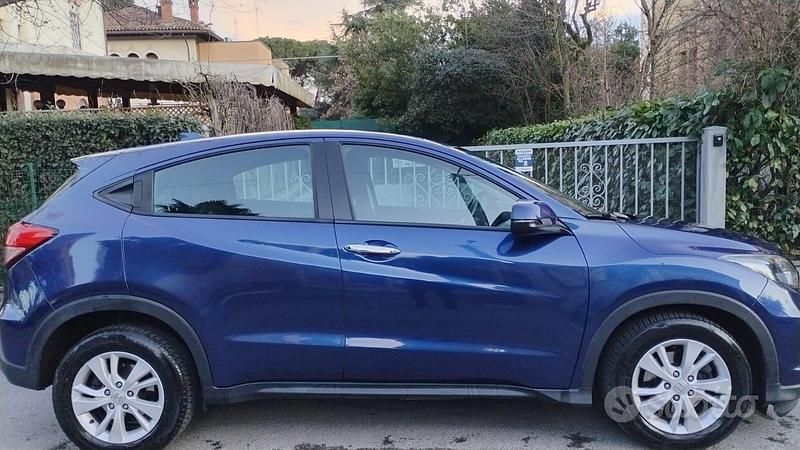 Usata Honda HR-V Elegance 120 CV (88 kW) 2015 Blu SUV