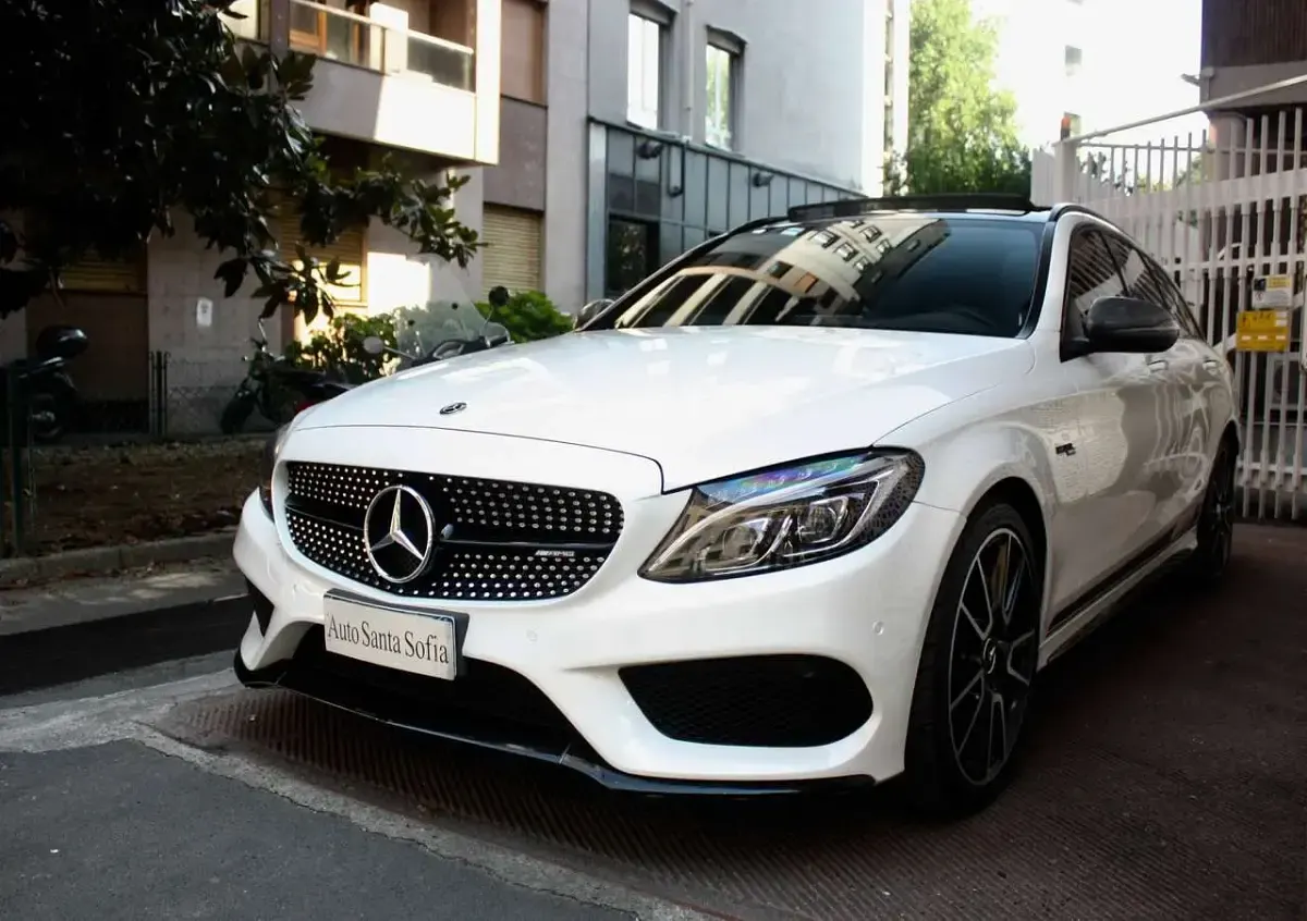 Usata Mercedes C43 AMG AMG 367 CV (269 kW) 2017 Bianco perla Station wagon
