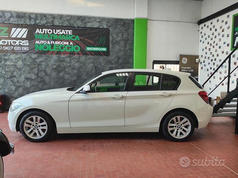 Usata BMW 118 143 CV (105 kW) 2011 Bianco Utilitaria