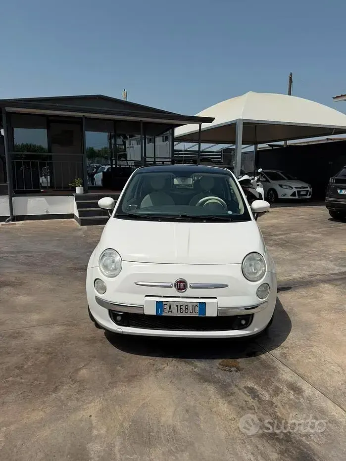 Usata Fiat 500 Lounge 69 CV (50 kW) 2010 Bianco Berlina