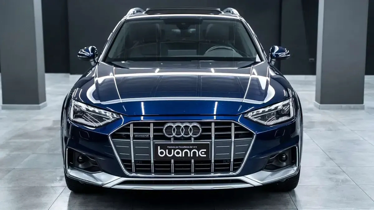 Usata Audi A4 Allroad Ambiente 204 CV (150 kW) 2022 Blu scuro Station wagon