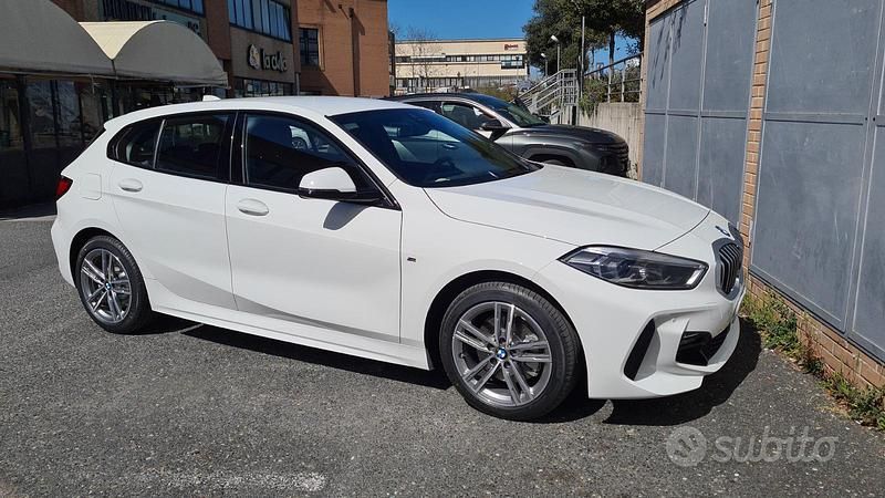 Usata BMW 118 M Sport 150 CV (110 kW) 2023 Bianco Utilitaria