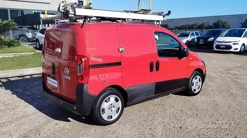 Usata Fiat Fiorino 95 CV (69 kW) 2017 Rosso Monovolume