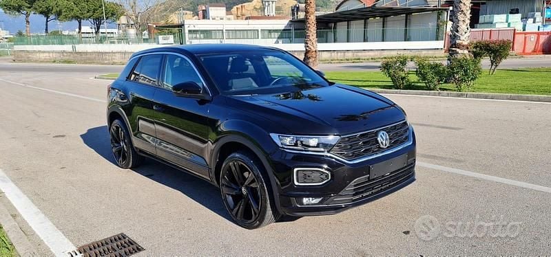 Usata VW T-Roc R-line 150 CV (110 kW) 2021 SUV