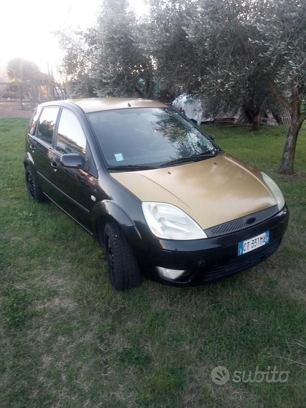 Usata Ford Fiesta 2005 Berlina