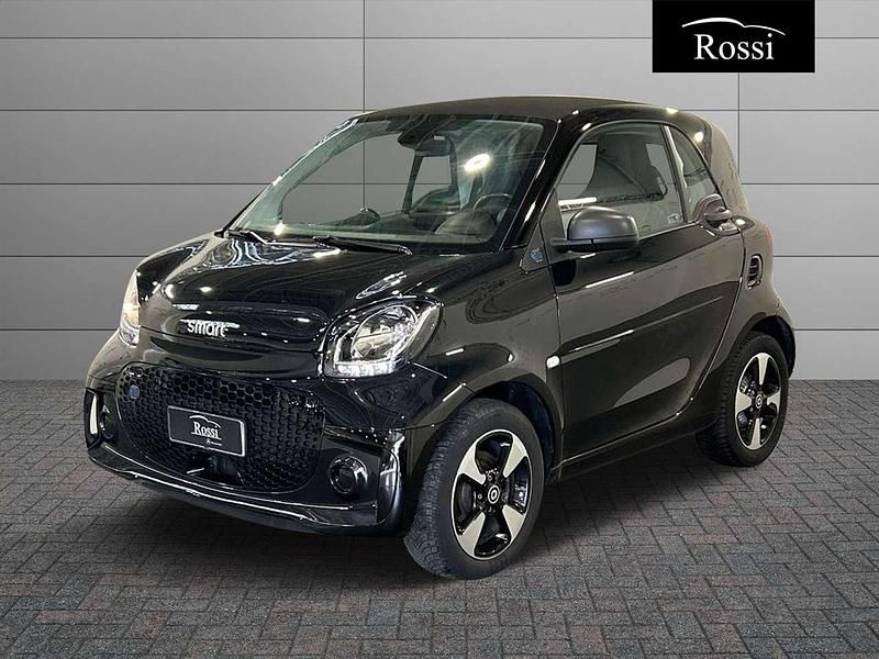 Bodypanels in black Usata 2021 Smart ForTwo Electric Drive Passion Coupé | 7800 € (Ottimo prezzo) - Immagine 1/4
