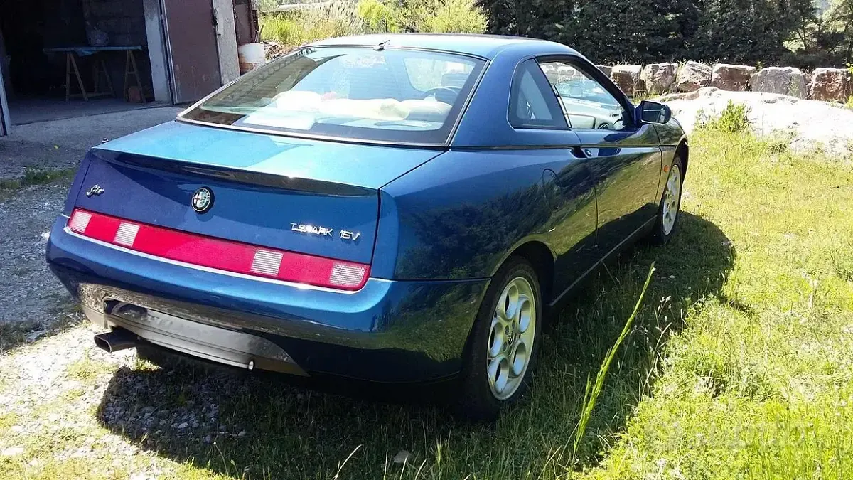 Usata Alfa Romeo GTV 1996 Blu Coupé