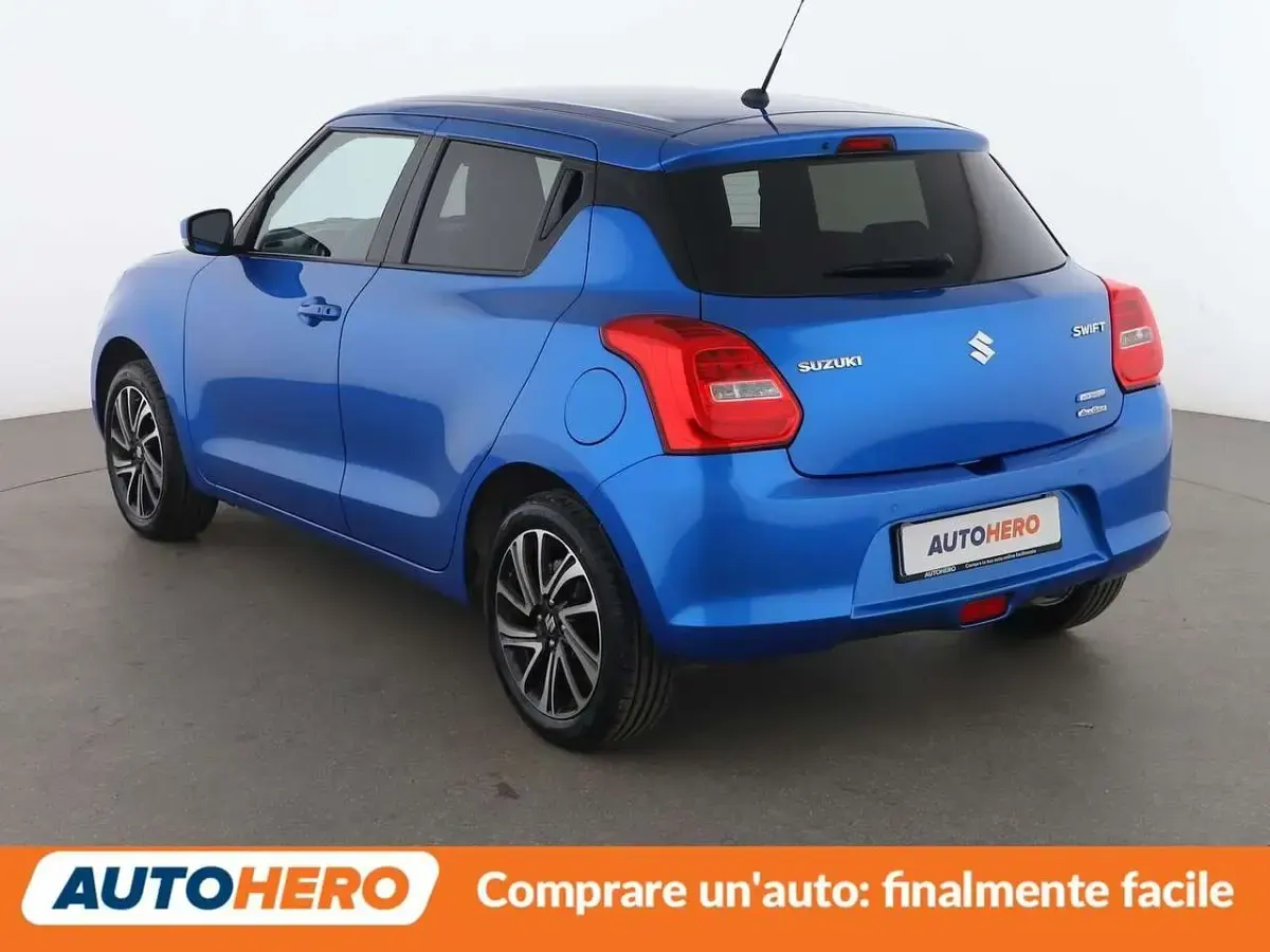Usata Suzuki Swift 83 CV (61 kW) 2024 Blu/azzurro Utilitaria