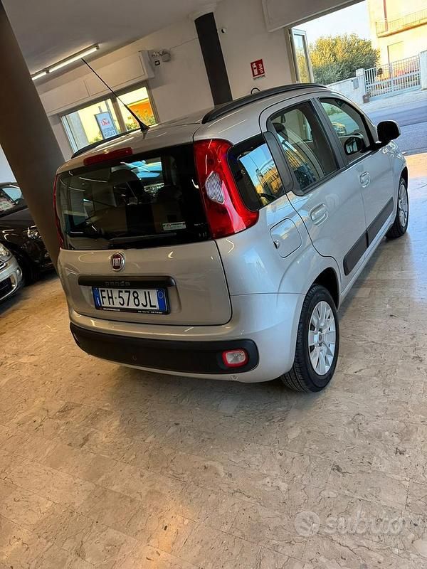 Usata Fiat Panda Easy 69 CV (50 kW) 2017 Grigio Utilitaria