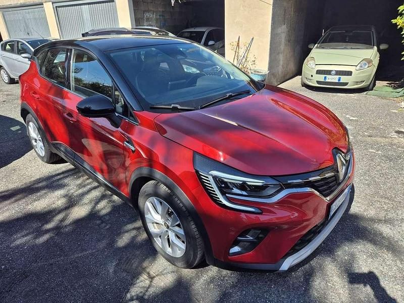 Usata Renault Captur 116 CV (85 kW) 2020 Rosso SUV