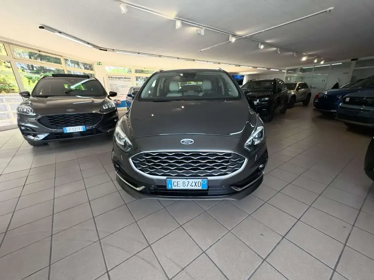 Usata Ford S-MAX Vignale 190 CV (139 kW) 2021 Grigio Monovolume