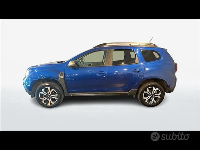 Usata Dacia Duster Journey 101 CV (74 kW) 2023 Blu chiaro SUV