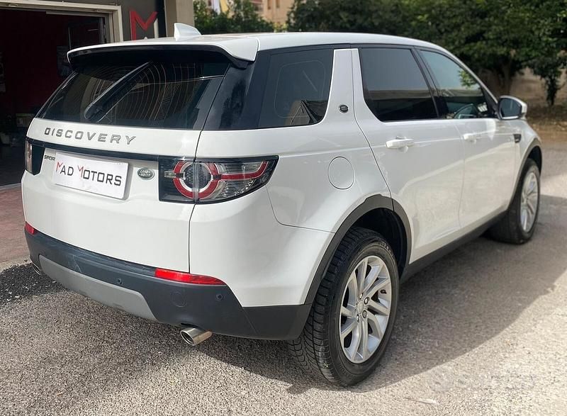 Usata Land Rover Discovery Sport 150 CV (110 kW) 2017 Bianco SUV