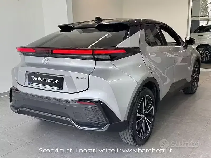 Usata Toyota C-HR Lounge 2024 Grigio SUV