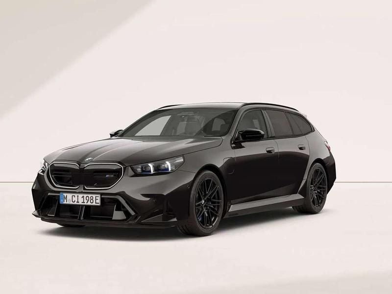 Black sapphire metallizzato Nuova 2026 BMW M5 Station wagon | 158.800 € (Buon prezzo) - Immagine 1/4