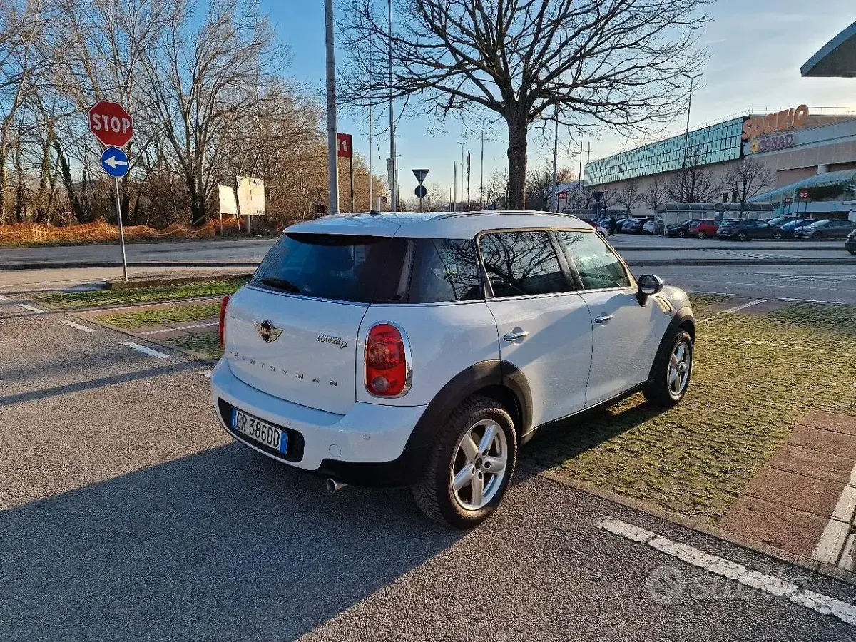 Usata Mini Cooper 111 CV (81 kW) 2013 Bianco Utilitaria