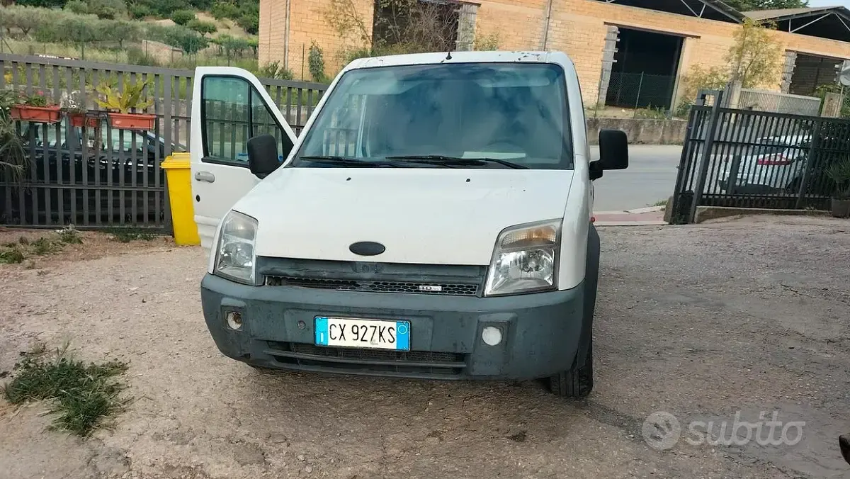 Usata Ford Transit 90 CV (66 kW) 2003 Monovolume